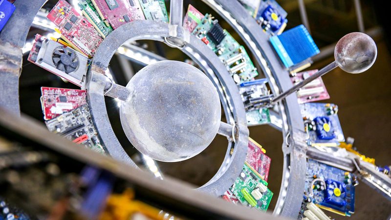 云服务器与物理机：成本考量下的适用场景辨析